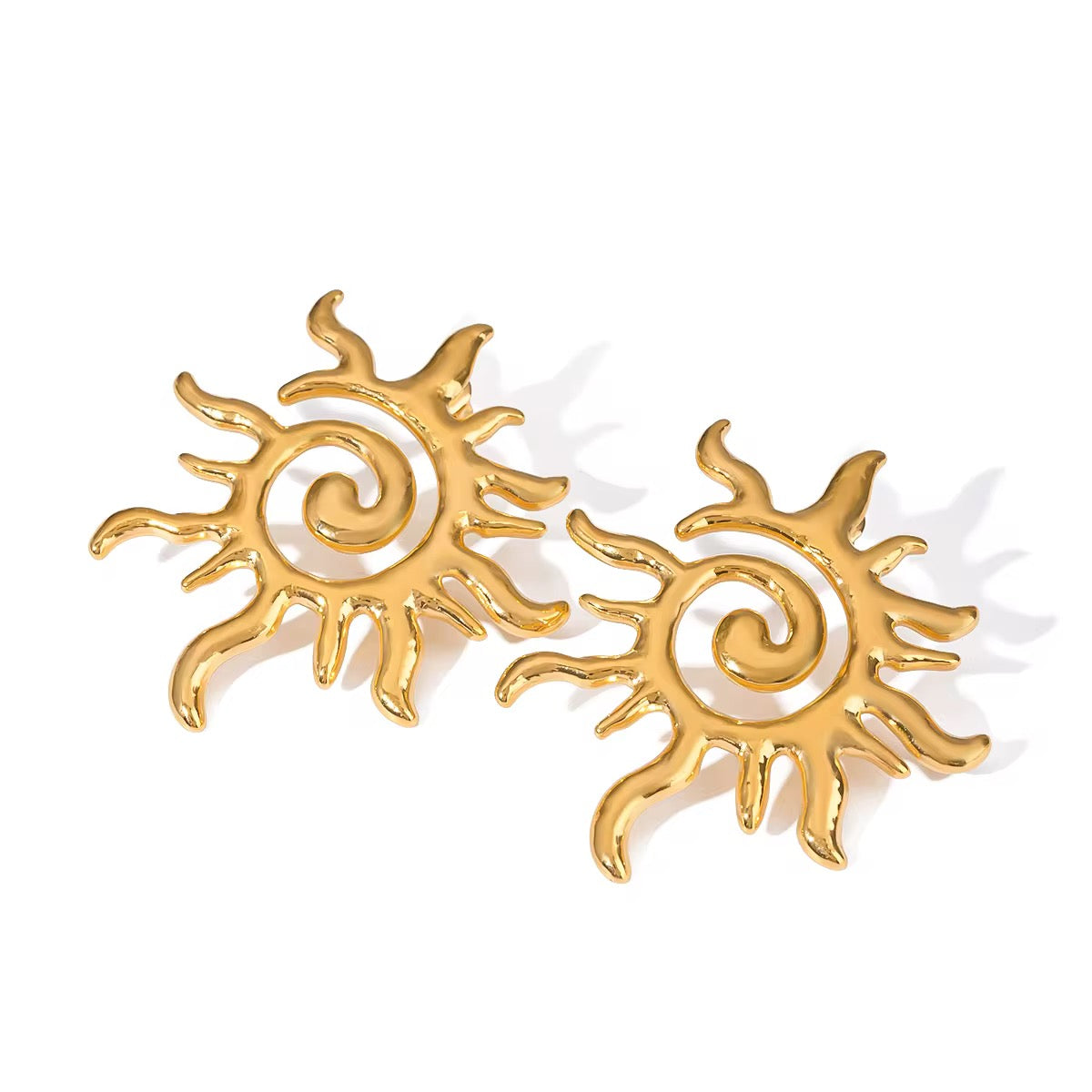 Oversized Sun Studs