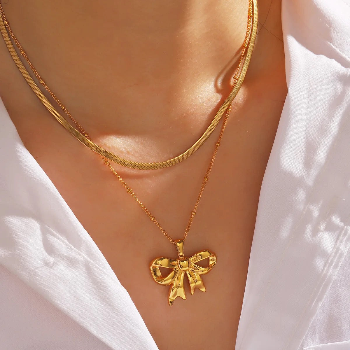 Big Bow Necklace